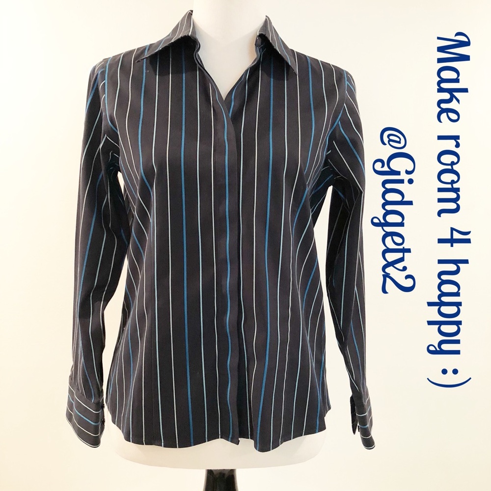 Talbot’s Petites navy stripe button up  Size 8